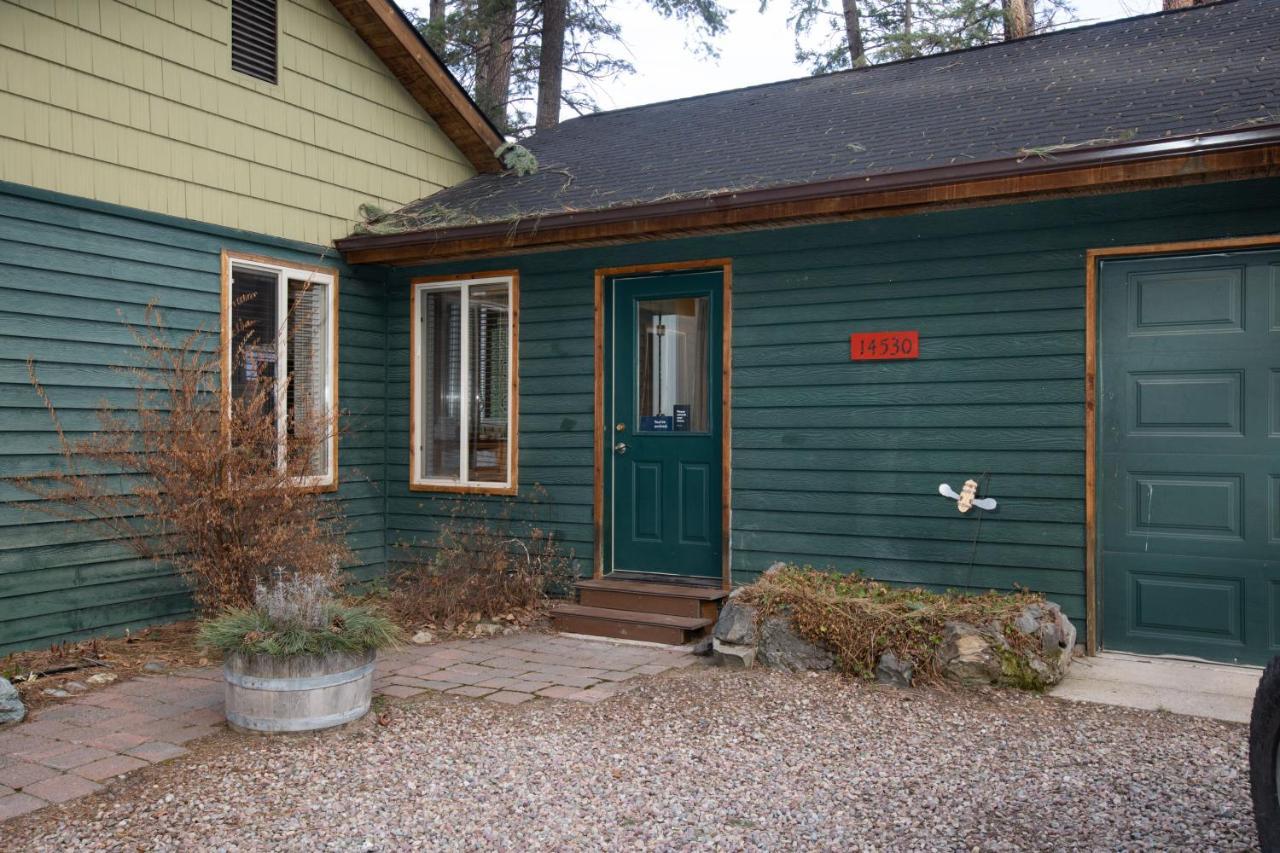 Yenne Point Studio Hotell Bigfork Eksteriør bilde